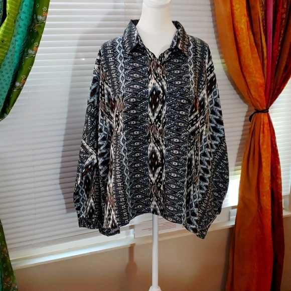 BOOHOO Button Down Print Blouse - Picture 1 of 4